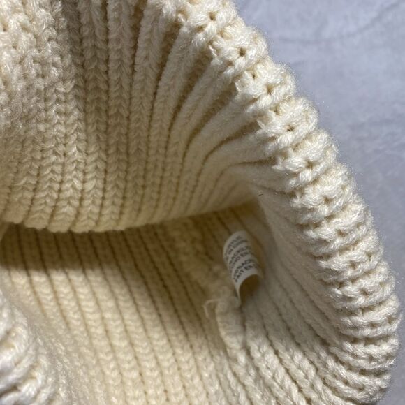 STEVE MADDEN Chunky Knit Beanie with Faux Fur Pom Pom - Picture 6 of 7